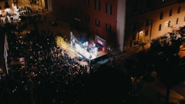 Trapani dà il benvenuto al 2026: Piazza Municipio gremita per la notte di San Silvestro