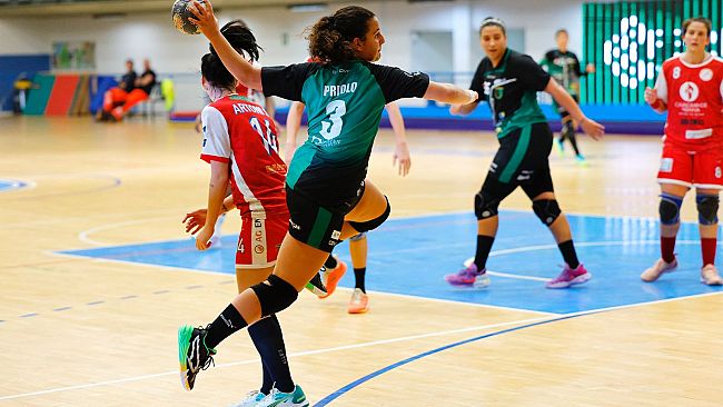 AC Life Style Handball Erice supera Casalgrande Padana 30-17