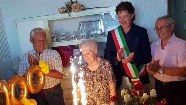 campobello-cento-candeline-per-la-signora-anna-pantaleo