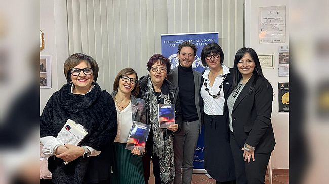 Il circolo dei lettori Il Club del Voltapagina esordisce presentando 