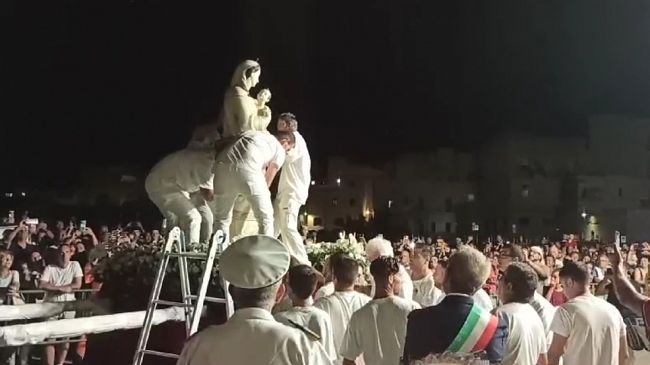 ​Sbarco Madonna di Trapani, disposti divieti in mare e al porto peschereccio
