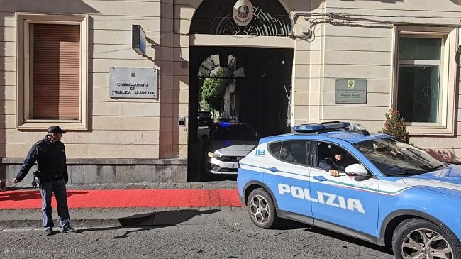 ​Maltrattamenti e lesioni su moglie e 4 figli, 51enne arrestato nel Catanese
