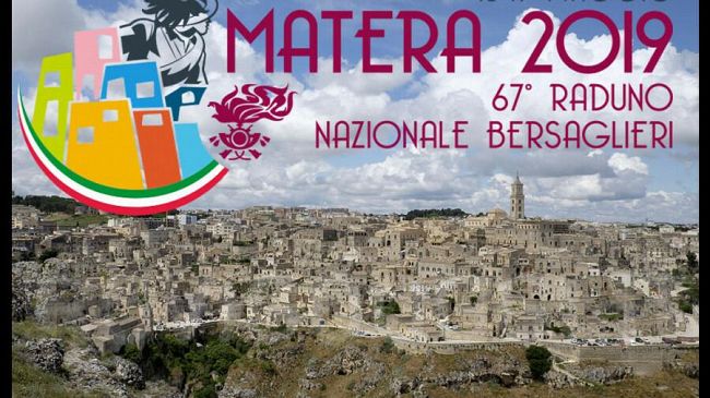 Esercito Italiano, una rappresentanza del 6° reggimento della brigata aosta al 67° raduno nazionale dei bersaglieri