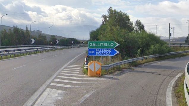 Dramma sull'A29, 71enne muore dopo caduta da un terrapieno all'altezza di Gallitello