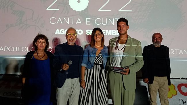 Premiato dall'amministrazione l'attore Giancarlo Commare