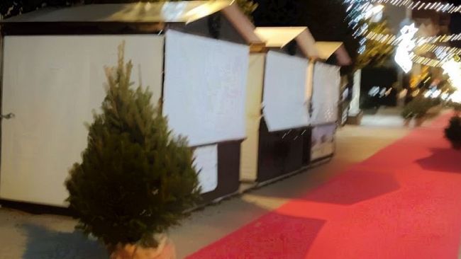 Mercatini di Natale a Marsala: tra luci e polemiche riparte l'evento in via Roma