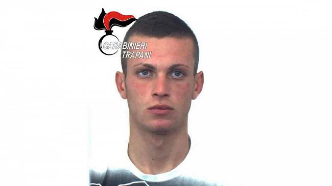 Trapani, sparatoria con maxi rissa: scene da Farwest, fermato un 19enne