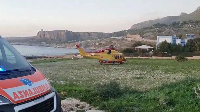 Scalatore precipita nel vuoto tra le montagne del sanvitese