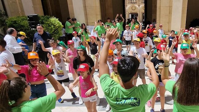 Mazara, “Grest” in cattedrale, coi giochi in spiaggia per la tutela ambientale