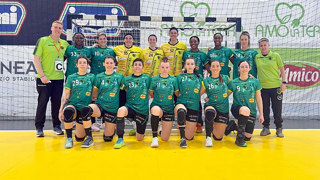 Salerno-AC Life Style Handball Erice 18-19, primo posto aritmetico per le Arpie 