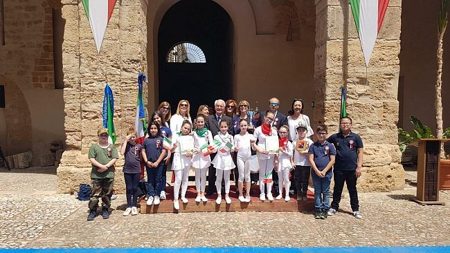 il 2°circolo didattico Ruggero Settimo presente alla cerimonia di premiazione del  XIII concorso nazionale “tricolore vivo”