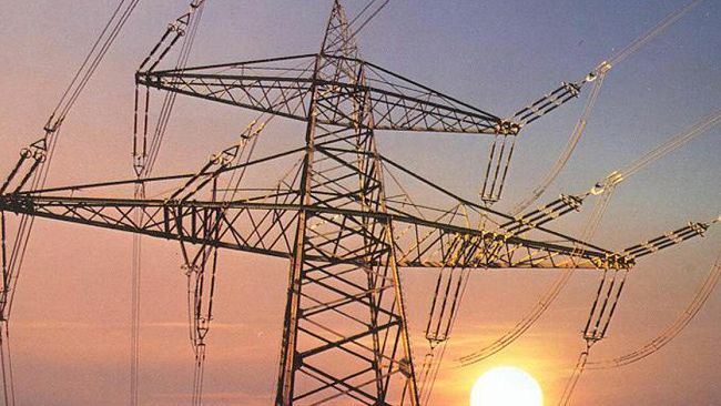 Blackout elettrico, diversi quartieri della città senza corrente