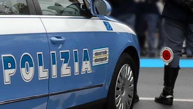Trapani, ruba salvadanaio in un bar: arrestato dalla Polizia
