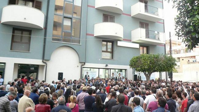 Straordinaria partecipazione all’apertura della campagna elettorale di Massimo Grillo