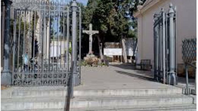 Criticità superate al cimitero: in pochi giorni sepoltura degna per le salme 