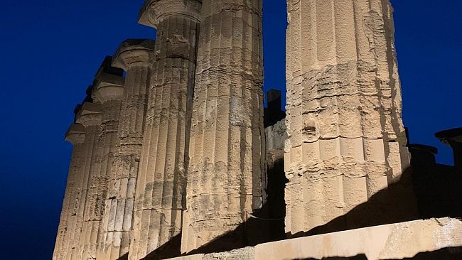 Aperitivo tra i templi  e videomapping sulle colonne doriche