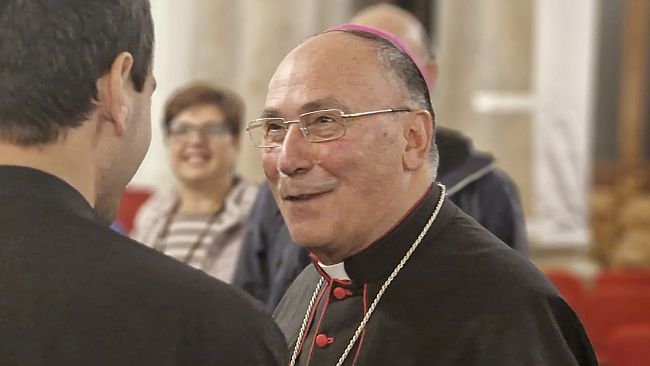 Natale 2025: il Vescovo Giurdanella visita ammalati e celebra negli ospedali 