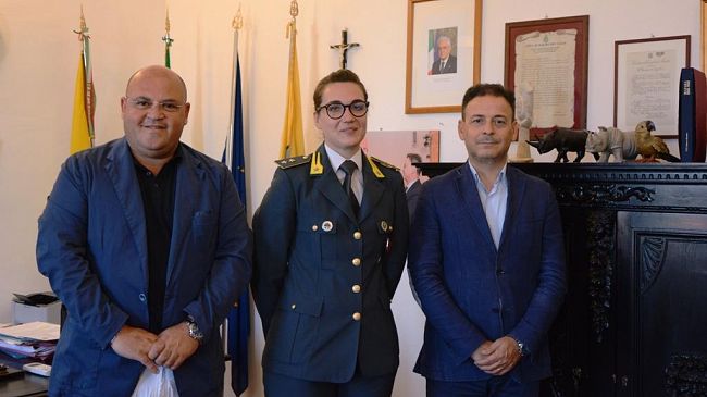 Mazara, in visita al comune il nuovo comandante della tenenza della Guardia di Finanza  