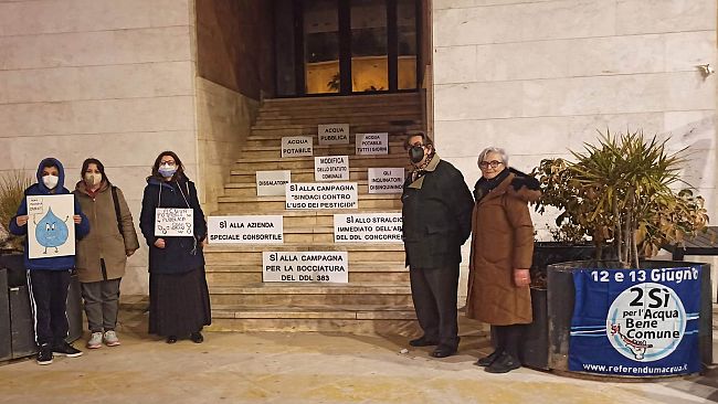I cittadini mazaresi chiedono acqua pubblica potabile e non privatizzata