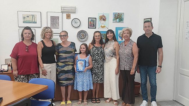 Tre studentesse dell'I.C. Radice Pappalardo alla ribalta come scrittrici