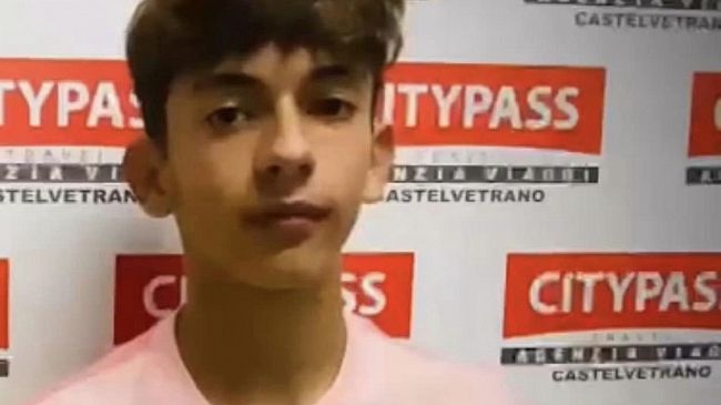 asd-castelvetrano-selinunte-marco-pizzitola-ad-uno-stage-con-il-genoa
