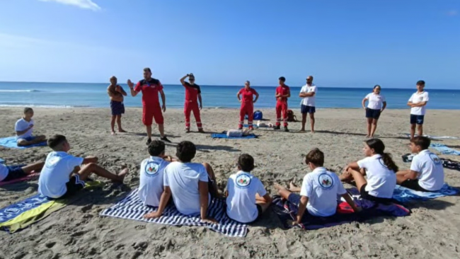 Mazara, gli studenti dell'I. C. “G. Grassa - G. B. Quinci” incontrano i volontari della Croce Rossa