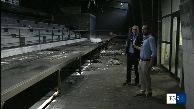 Mazara, struttura del mercato agro-ittico in forte degrado. La vera storia di un’autentica “cattedrale nel deserto”