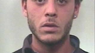 Marsala, rapina e tentata estorsione. Agli arresti domiciliari Emanuele Mercurio (25 anni)
