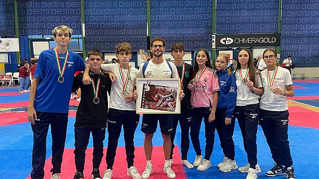Mazara. Trasferta d’oro per la ASD Taekwondo 2000: secondo posto al Tuscany Open 2026