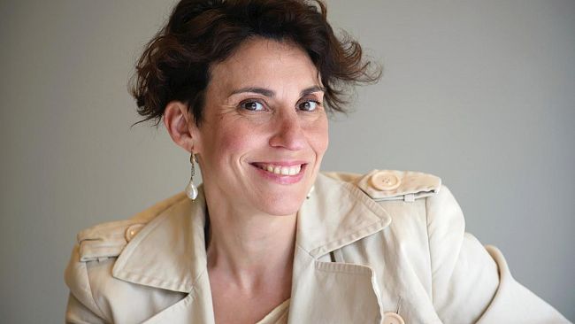 Terrazza d'autore, primo appuntamento con Stefania Auci