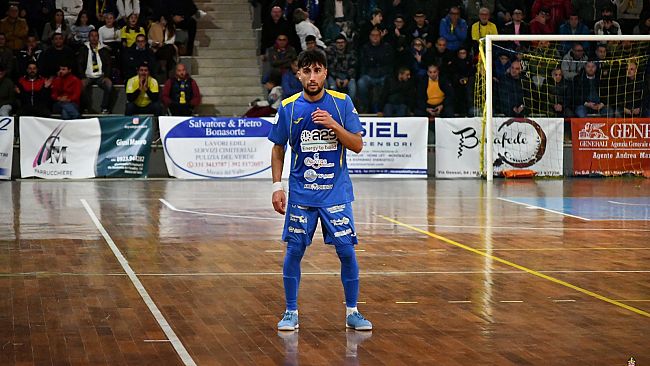 Futsal Mazara, il laterale Salvatore Bruno resta con i gialloblu