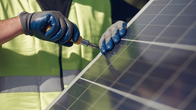 Imprese, pubblicato il bando per aiutare le micro, piccole e medie imprese a ridurre i consumi energetici