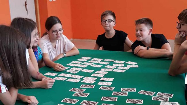 VIDEO – All’I.C. Borsellino-Ajello “The Game’s day”, con il gioco oltre confine nel progetto Erasmus