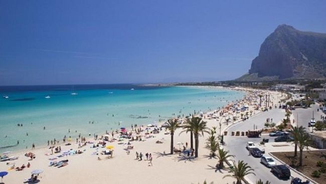 San Vito Lo Capo, giovane trapanese rischia la paralisi dopo un tuffo