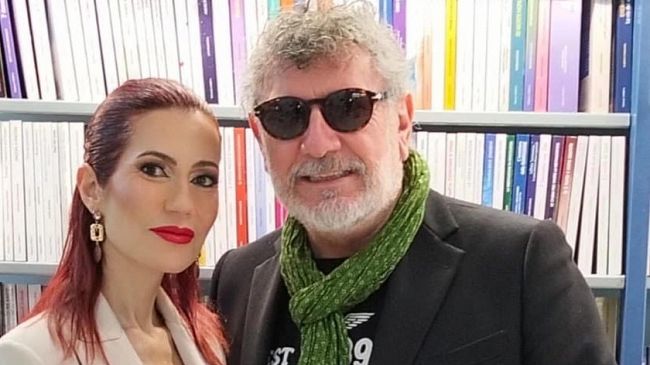 Bia Cusumano premiata per la sua carriera poetica durante 