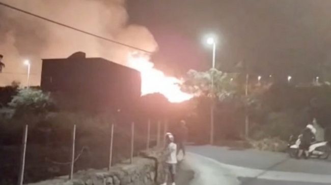 ​Pantelleria, incendio domato in zona San Marco. “Sfiorata la tragedia”