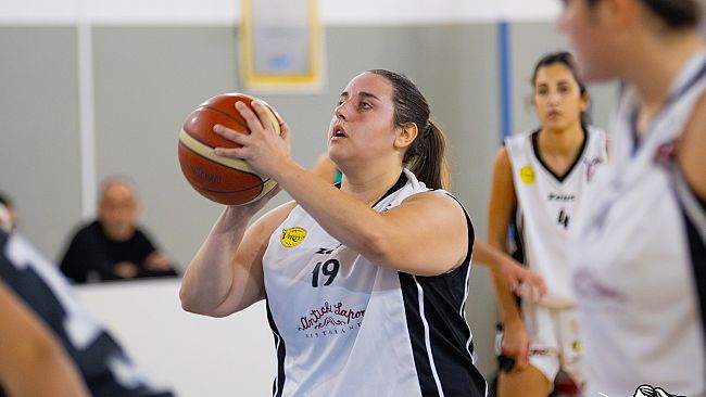 La 102 Basket Erice matematicamente seconda, domani arriva Alcamo 