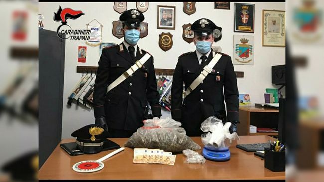 Marsala, percepiva Rdc e deteneva droga. Uomo arrestato dai carabinieri