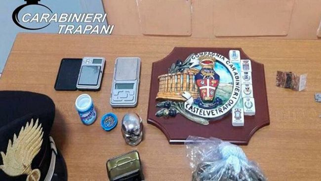 Controlli dei carabinieri nel weekend: 3 segnalazioni e un arresto.
