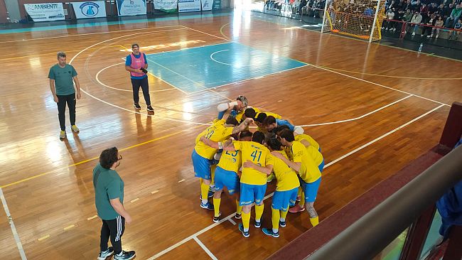 Il Futsal Mazara vince 4-1 il derby d’andata dei play off contro il Marsala 