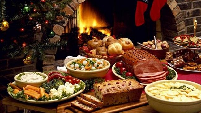 Cenone di fine anno. I siciliani preparano tavoli e sedie  !