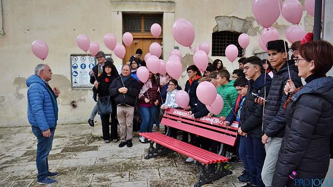 VITA. Un Flash Mob per la “Giornata Internazionale contro la violenza sulle donne”