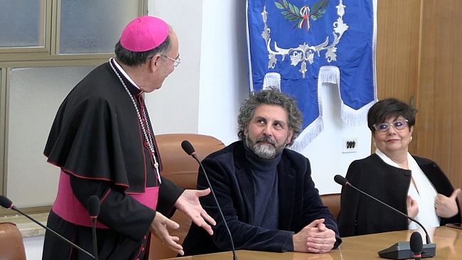 Petrosino, ​il vescovo Giurdanella porta il suo saluto al sindaco Anastasi
