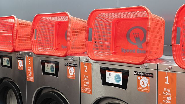 Apre a Castelvetrano Speed Queen, la lavanderia automatica 