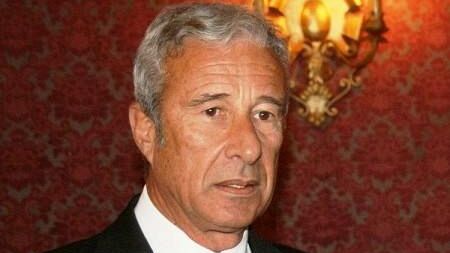 Trapani, tagliate le gomme dell’auto del Sindaco Damiano