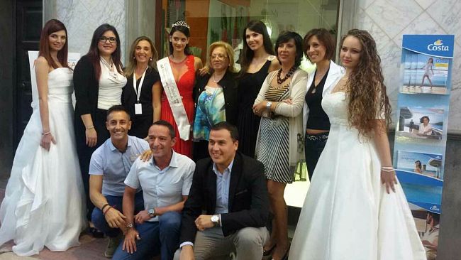 A Marsala l’evento “Promozione Sposi 2016 Moresca Viaggi e Turismo e Mariella Spose”con la partecipazione straordinaria del duo AKROAMA e Francesco Pipitone, per il Centro Mito Beauty Club