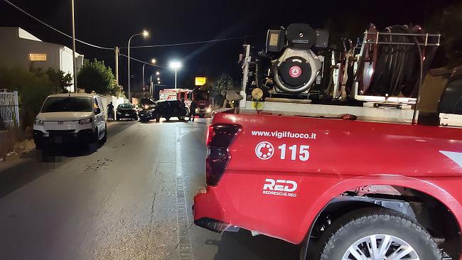 Incidente ad Alcamo: suv contro auto parcheggiata. Chiuso per qualche ora tratto della Sp 47