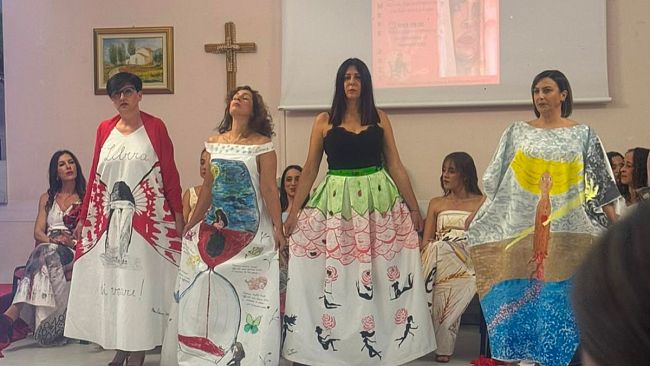 ​“Scarpette rosse” a Buseto Palizzolo contro la violenza sulle donne