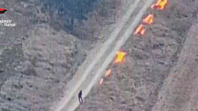 Incendio boschivo a Buseto Palizzolo: i Carabinieri arrestano il presunto responsabile
