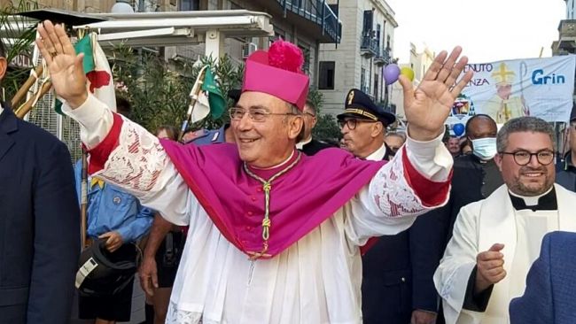 Diocesi di Mazara, si insedia il nuovo Vescovo mons. Angelo Giurdanella